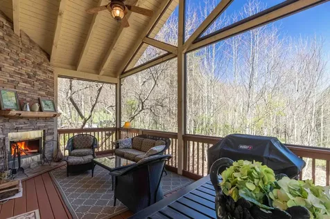 98 Mill Pond Drive Tuckasegee NC 28783