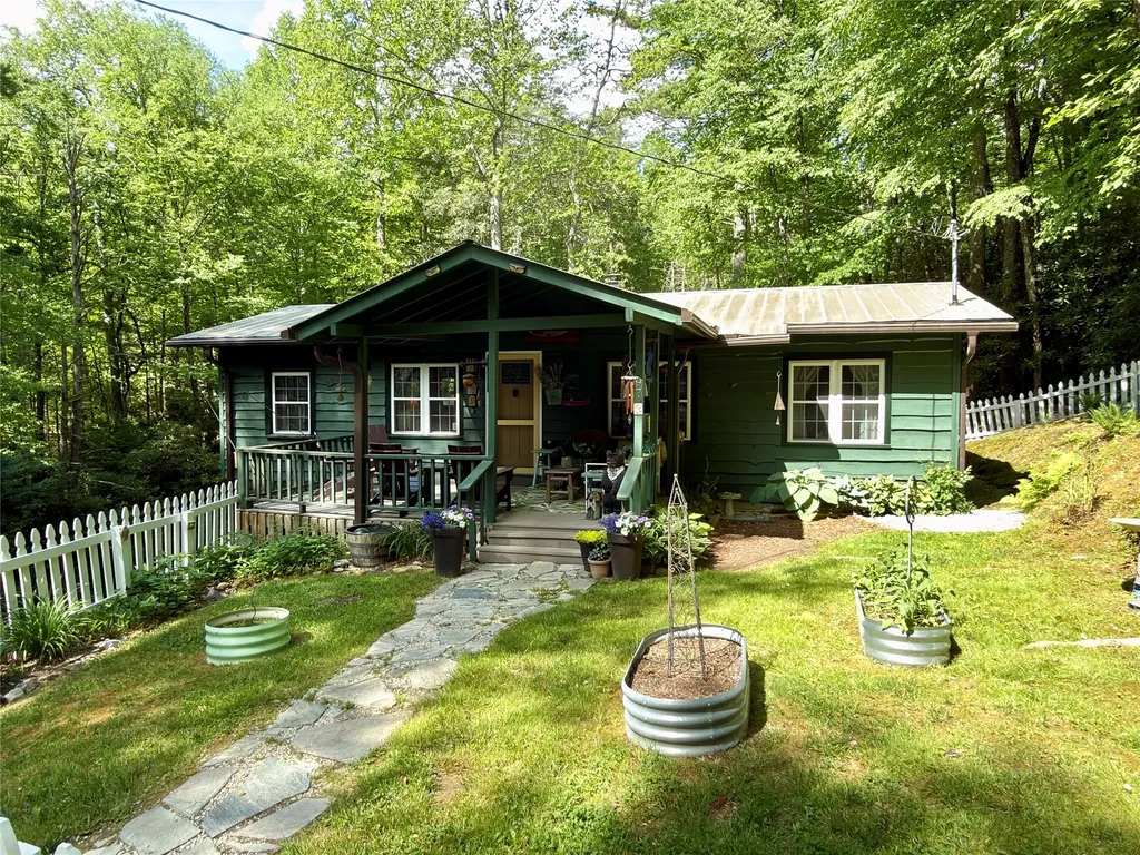 97 Archer Drive Cullowhee NC 28723