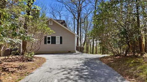 30 Birdnest Road Sapphire NC 28774