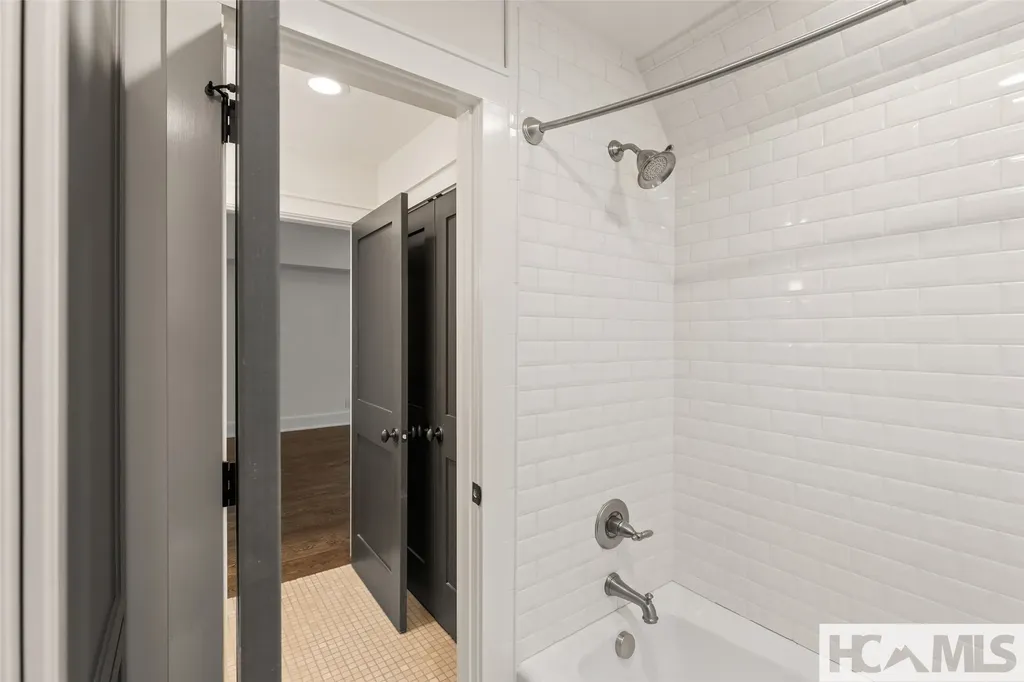 107 Old Edwards Circle Highlands NC 28741