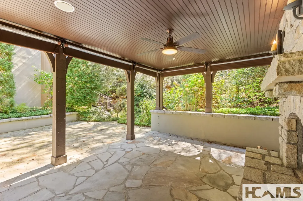 107 Old Edwards Circle Highlands NC 28741