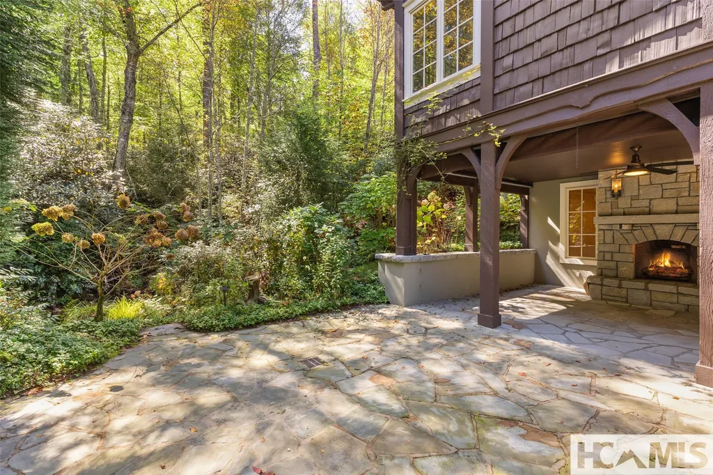 107 Old Edwards Circle Highlands NC 28741