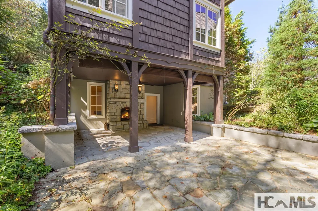 107 Old Edwards Circle Highlands NC 28741