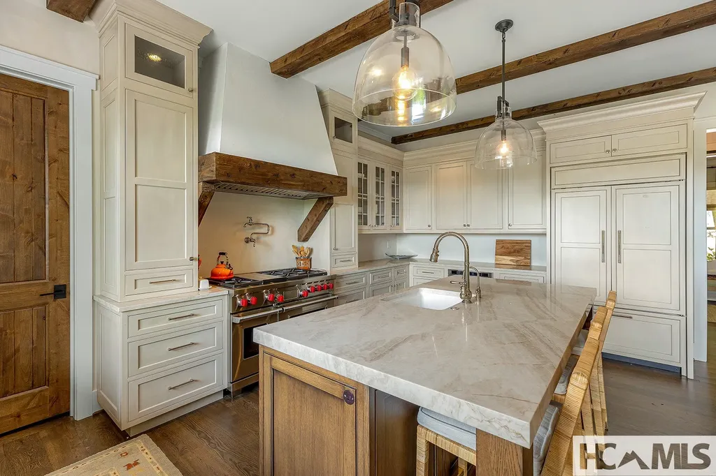 2068 High Mountain Drive Cashiers NC 28717