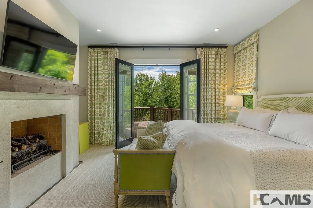 2068 High Mountain Drive Cashiers NC 28717