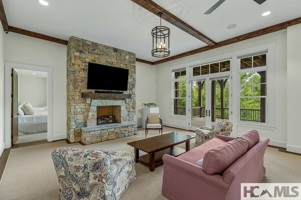 2068 High Mountain Drive Cashiers NC 28717