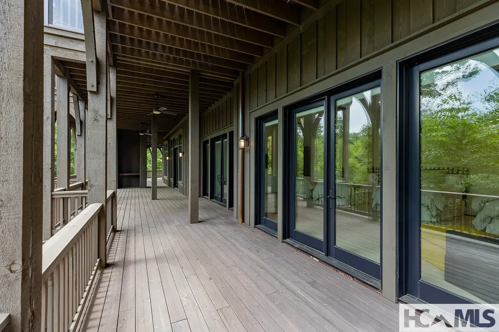 2068 High Mountain Drive Cashiers NC 28717