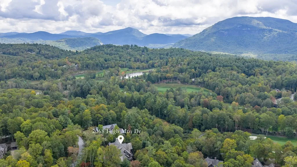 2068 High Mountain Drive Cashiers NC 28717