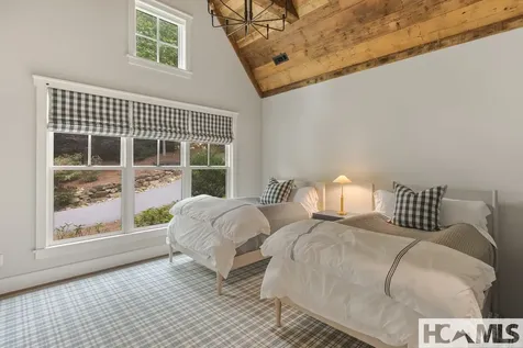 2068 High Mountain Drive Cashiers NC 28717