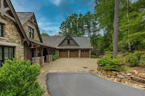 2068 High Mountain Drive Cashiers NC 28717