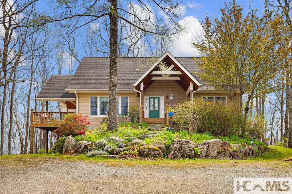13705 Rosman Highway Lake Toxaway NC 28747