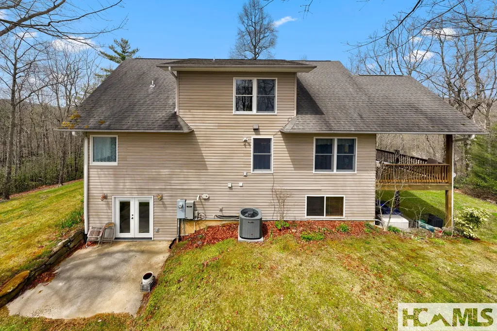 13705 Rosman Highway Lake Toxaway NC 28747
