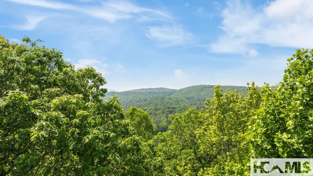 30/31 Sherwood Forest Road Highlands NC 28741