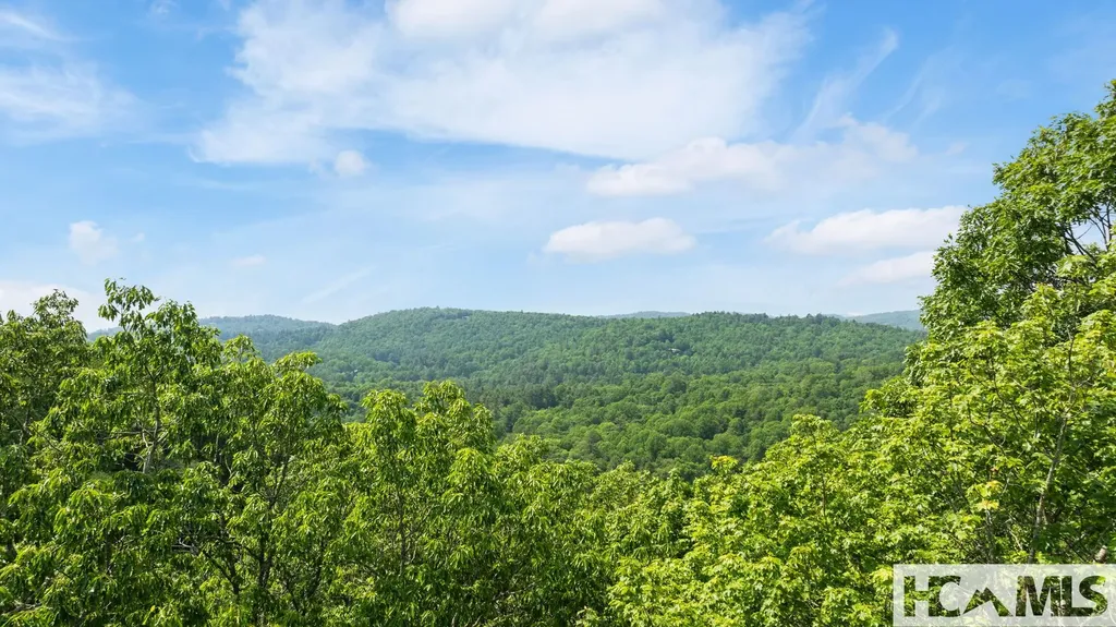30/31 Sherwood Forest Road Highlands NC 28741