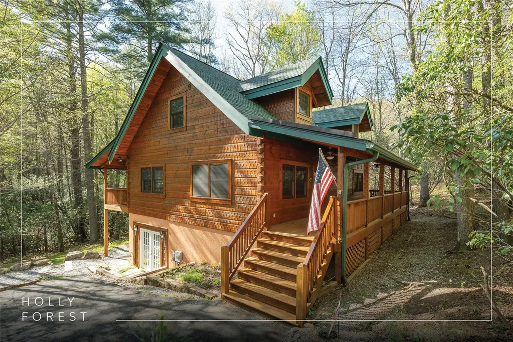 867 Buckberry Drive Sapphire NC 28774