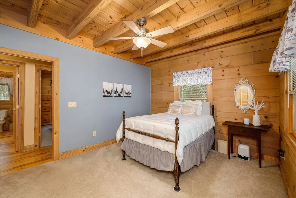 867 Buckberry Drive Sapphire NC 28774