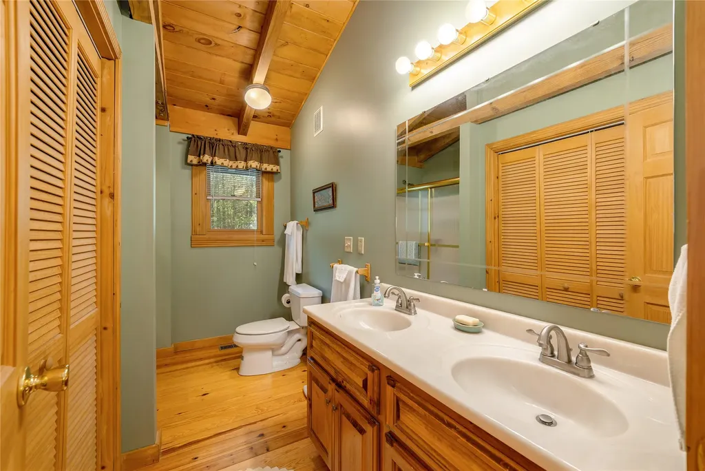 867 Buckberry Drive Sapphire NC 28774