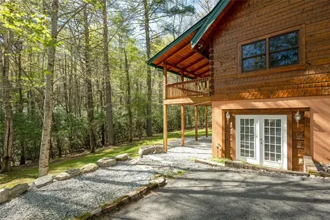 867 Buckberry Drive Sapphire NC 28774