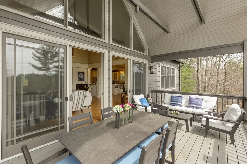 401 Meadowcrest Drive Cashiers NC 28717