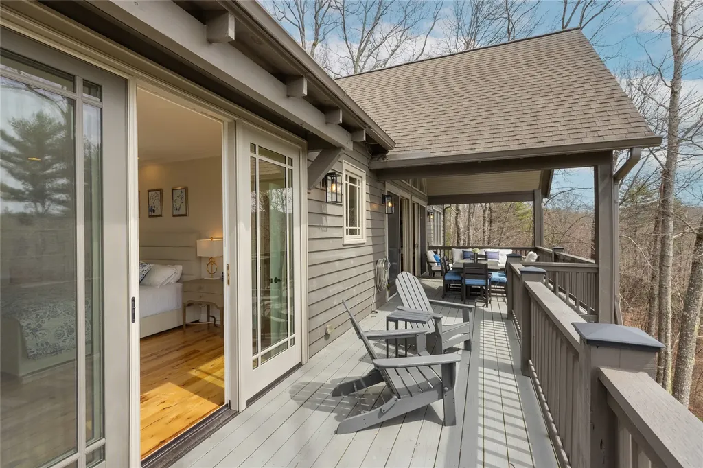 401 Meadowcrest Drive Cashiers NC 28717