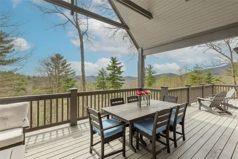 401 Meadowcrest Drive Cashiers NC 28717