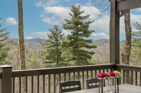 401 Meadowcrest Drive Cashiers NC 28717