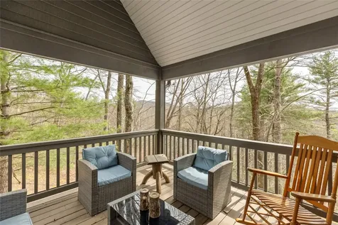 401 Meadowcrest Drive Cashiers NC 28717