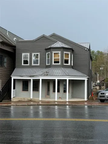 207 N 4th Street Highlands NC 28741