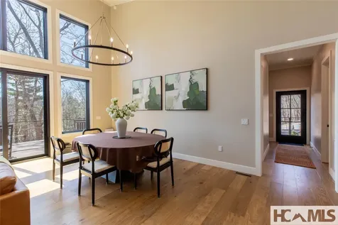 27 Shortoff Spring Road Highlands NC 28741