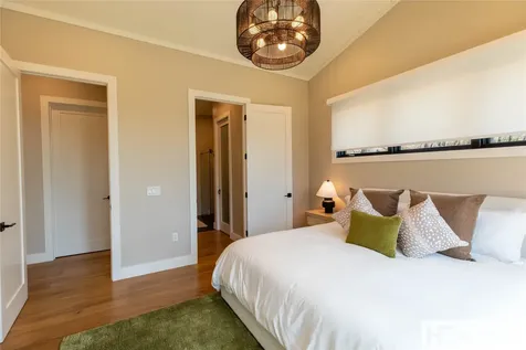27 Shortoff Spring Road Highlands NC 28741