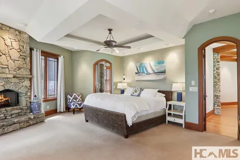 46 Mills Creek Drive Lake Toxaway NC 28747