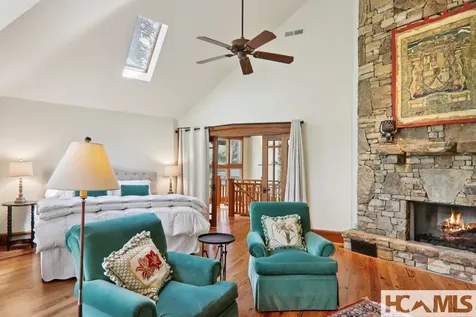 46 Mills Creek Drive Lake Toxaway NC 28747