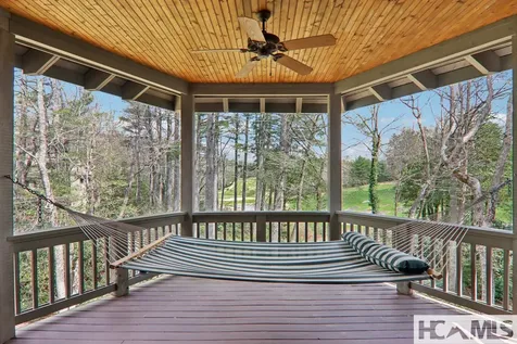46 Mills Creek Drive Lake Toxaway NC 28747