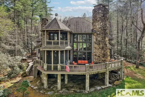 46 Mills Creek Drive Lake Toxaway NC 28747
