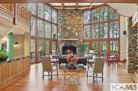 46 Mills Creek Drive Lake Toxaway NC 28747