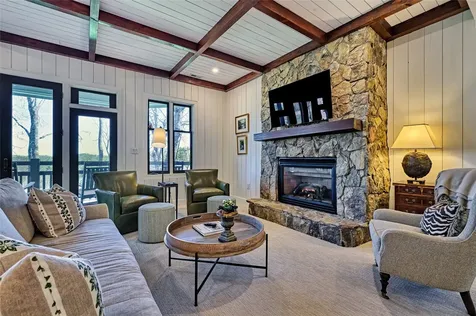 207D Turning Leaf Lane Highlands NC 28741