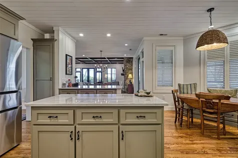 207D Turning Leaf Lane Highlands NC 28741