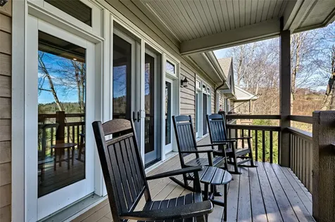 207D Turning Leaf Lane Highlands NC 28741