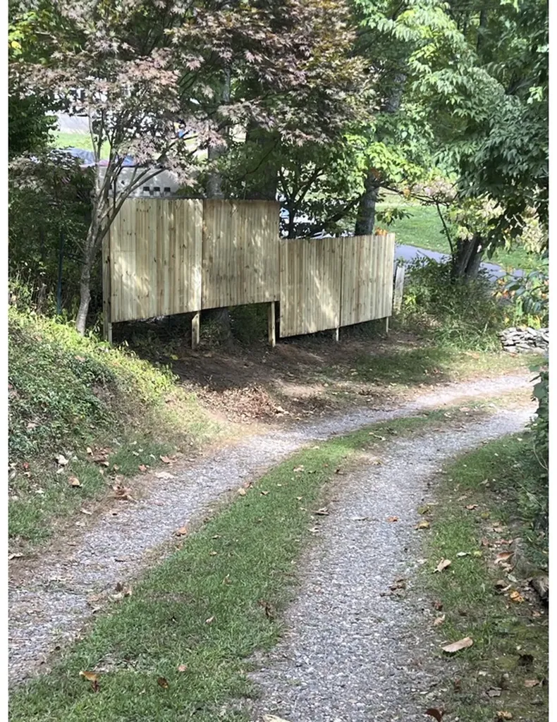 29 Regal Avenue Sylva NC 28779