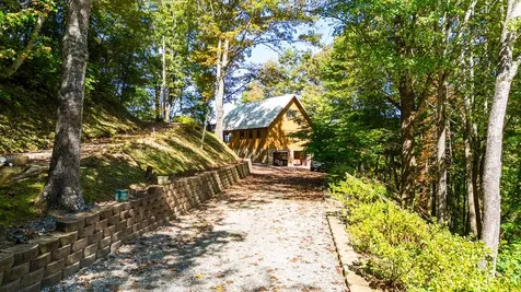 494 Lazy Lane Whittier NC 28789