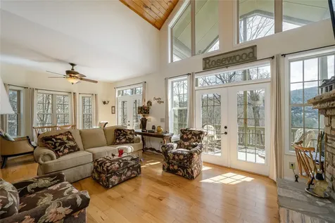 15 Equine Drive Sapphire NC 28774