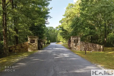 15 Equine Drive Sapphire NC 28774