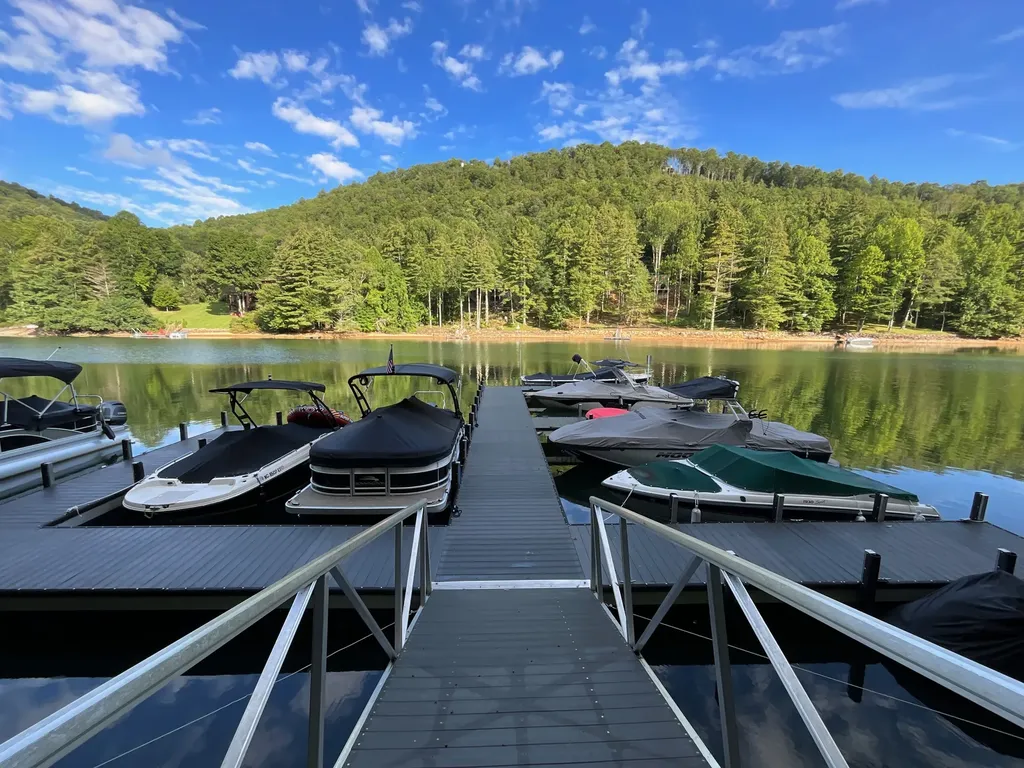 9 Old Forester Trail Cullowhee NC 28723