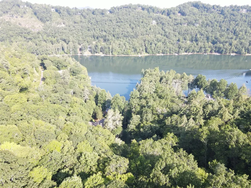 9 Old Forester Trail Cullowhee NC 28723