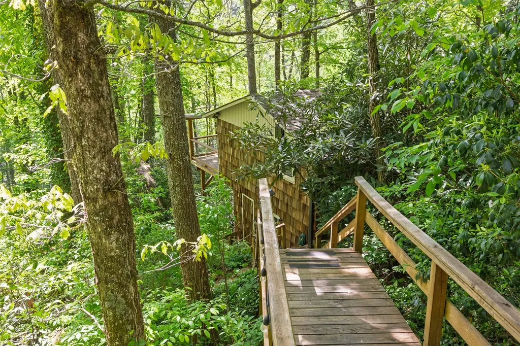205 Chowan Drive Highlands NC 28741