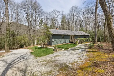 255 Turtle Pond Road Highlands NC 28741