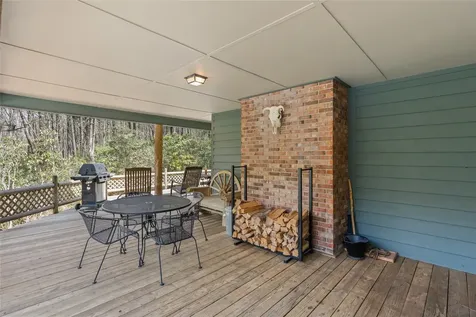 255 Turtle Pond Road Highlands NC 28741
