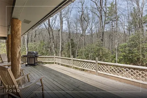 255 Turtle Pond Road Highlands NC 28741