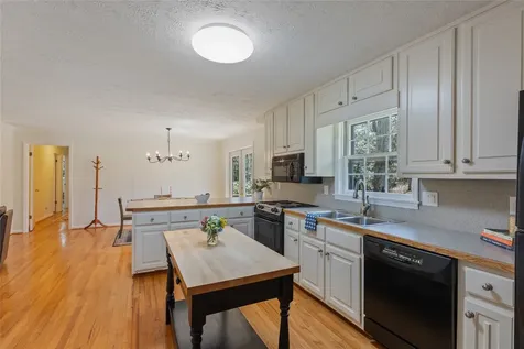 255 Turtle Pond Road Highlands NC 28741