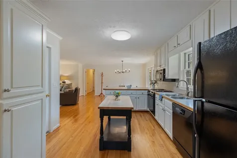255 Turtle Pond Road Highlands NC 28741